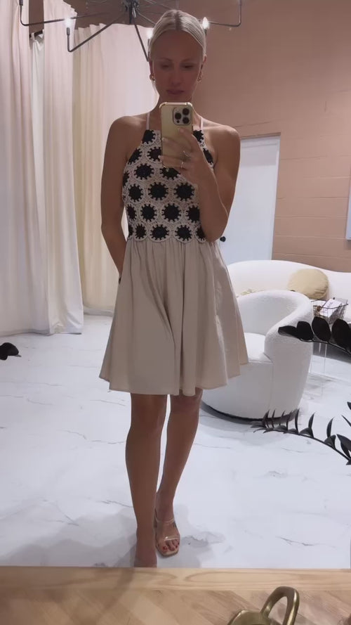 Pippa dress